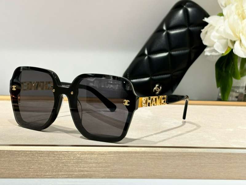 Picture of Chanel Sunglasses _SKUfw56678712fw
